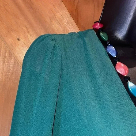 Lulus Green Gown-Large - Picture 4 of 9